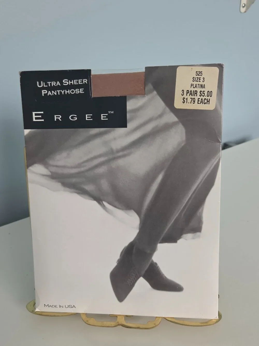 ERGEE PANTYHOSE, ULTRA SHEER, VINTAGE SIZE 3